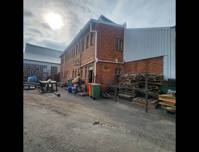 5,488M² WAREHOUSE TO LET IN PROSPECTON INDUSTRIAL